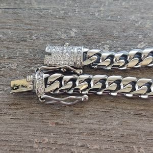 Stainless steel 8mm Cuban link luxury clasp chain